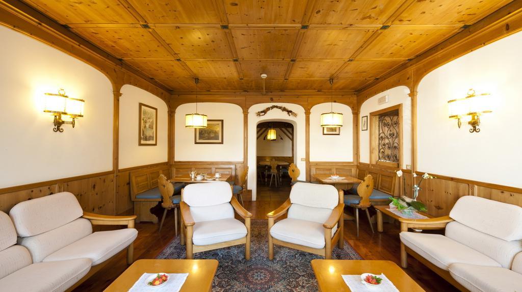 Hotel Bellaria - Cortina dʼAmpezzo Exteriér fotografie